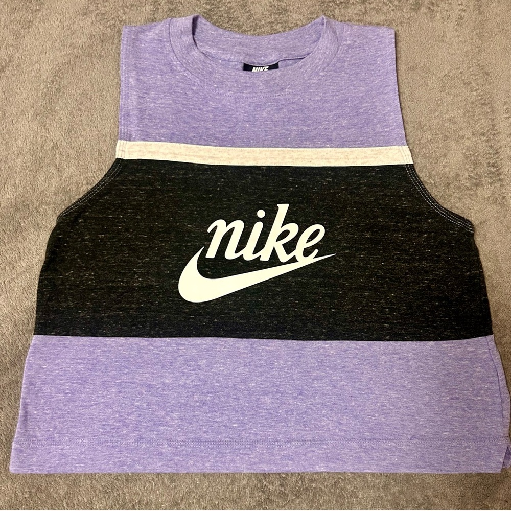 Nike crop tank